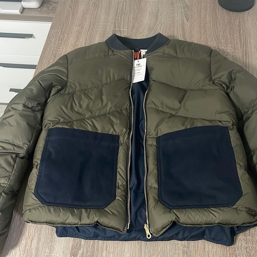 TWC puffer bomber jacket size XL